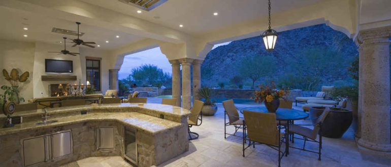 9 Reasons to Build an Outdoor Kitchen