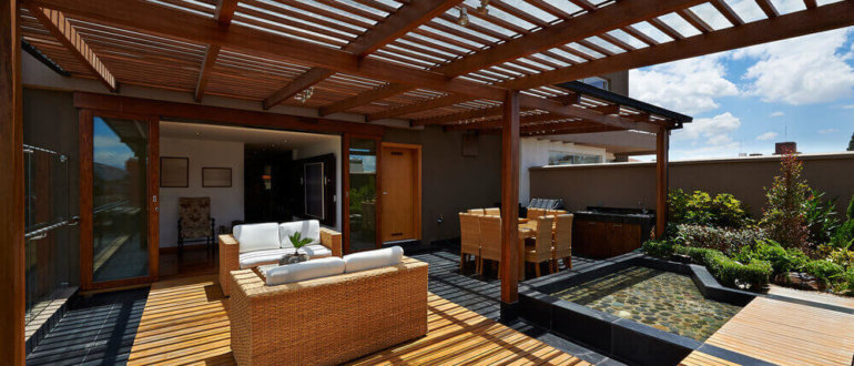 What is the Importance of Shade Structures Like Pergolas and Arbors?