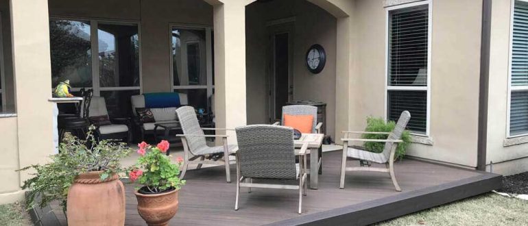 Best Deck Building Materials for San Antonio, Texas: Cedar vs. Composite